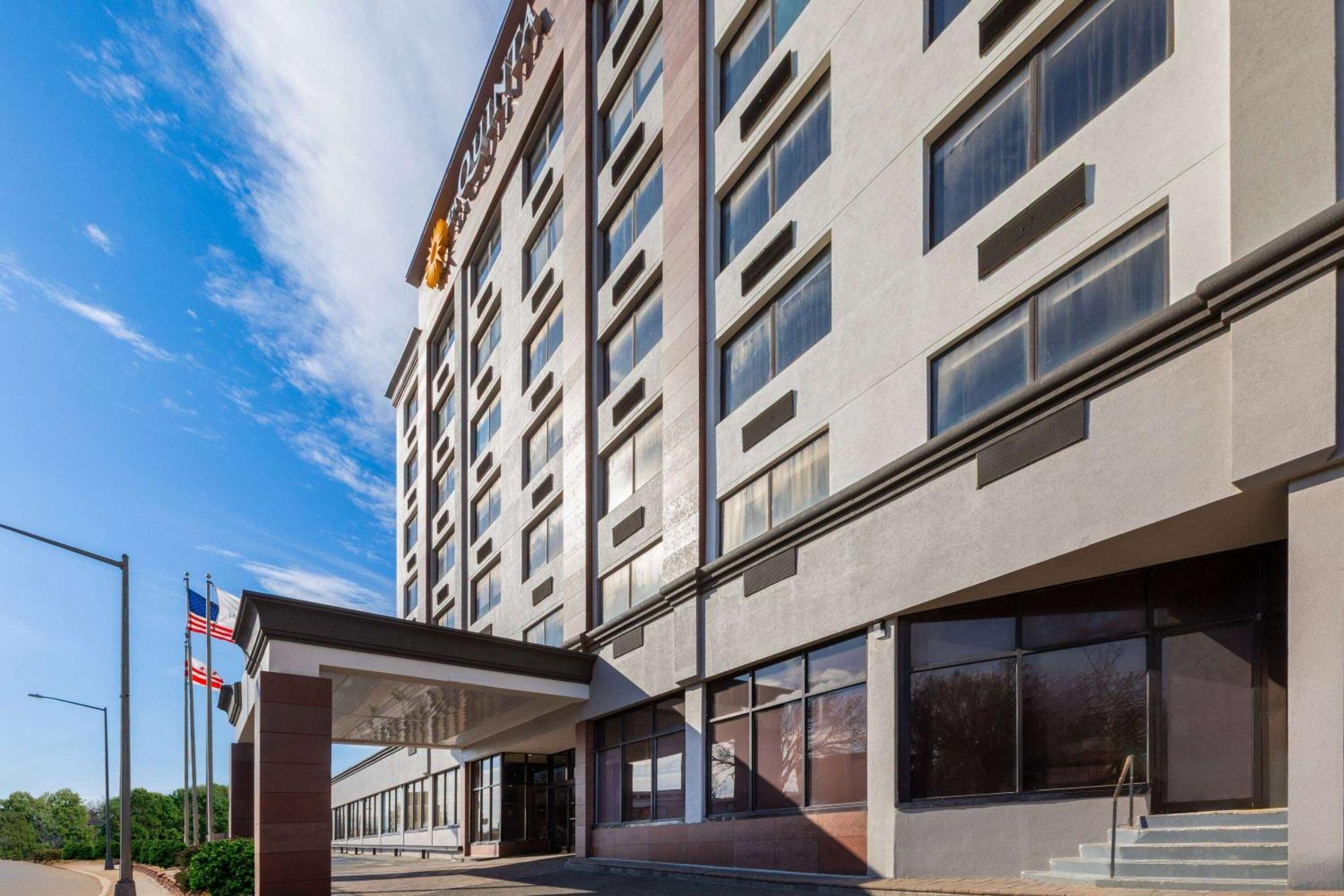 La Quinta Inn & Suites By La Quinta Inn & Suites By Wyndham Washington Dc Noma מראה חיצוני תמונה