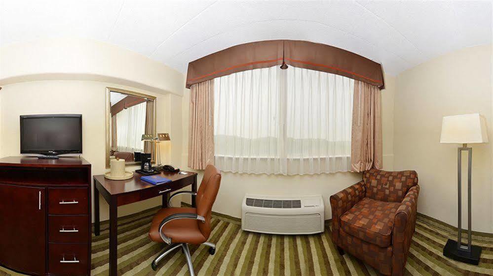 La Quinta Inn & Suites By La Quinta Inn & Suites By Wyndham Washington Dc Noma מראה חיצוני תמונה
