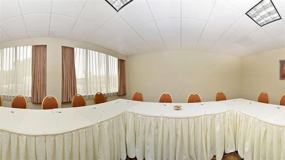 La Quinta Inn & Suites By La Quinta Inn & Suites By Wyndham Washington Dc Noma מראה חיצוני תמונה